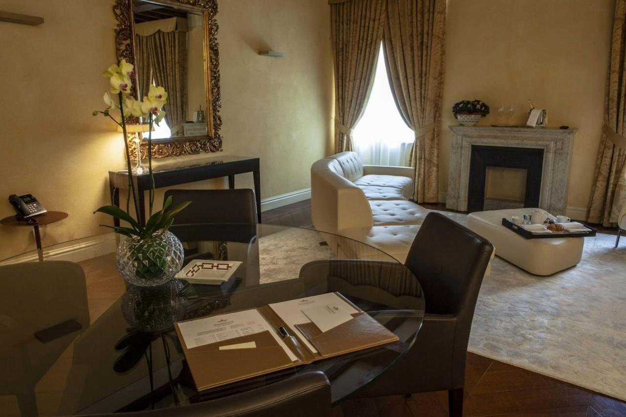 Hotel Rua Frati 48 In San Francesco Модена Екстер'єр фото