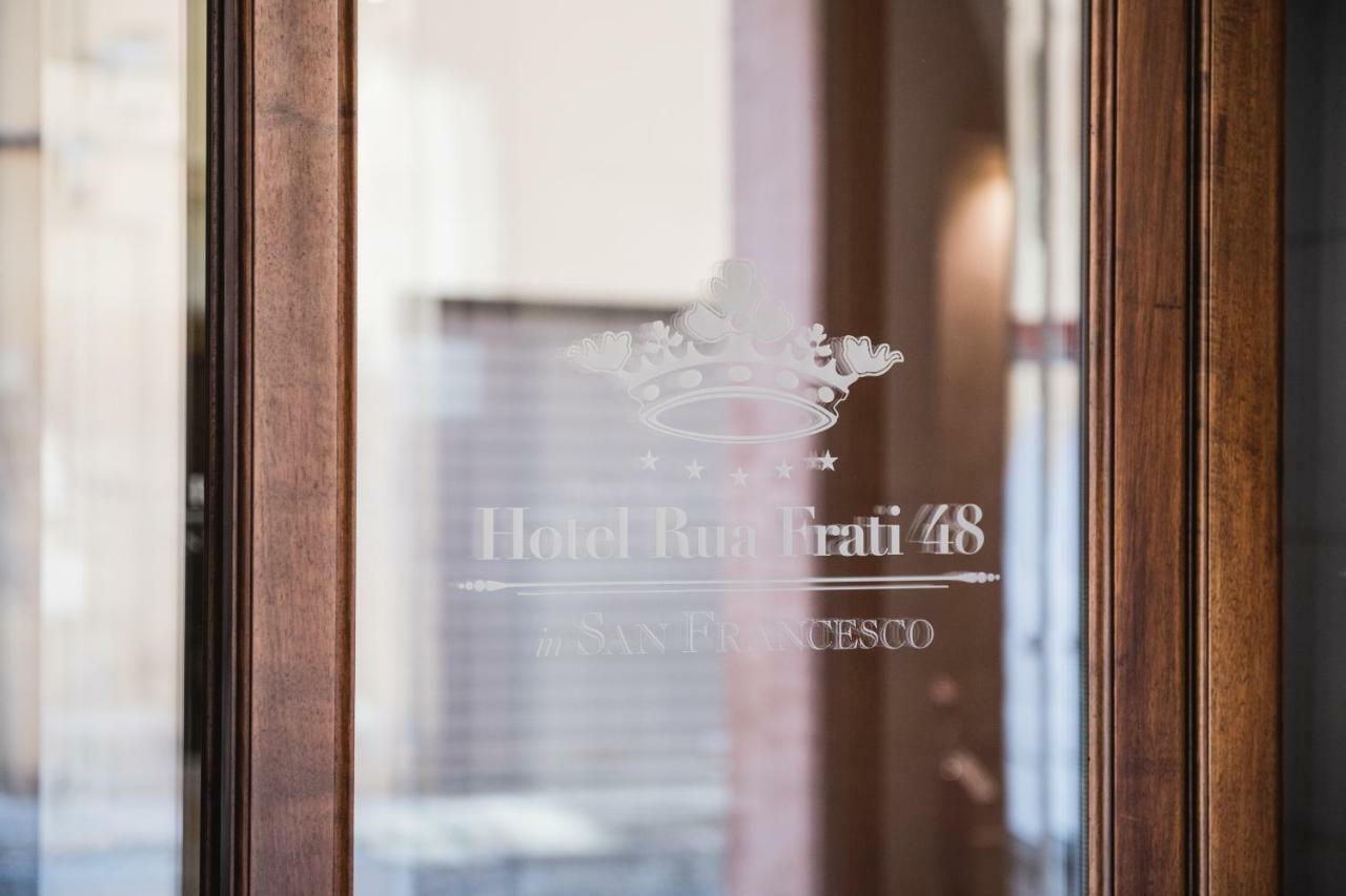 Hotel Rua Frati 48 In San Francesco Модена Екстер'єр фото